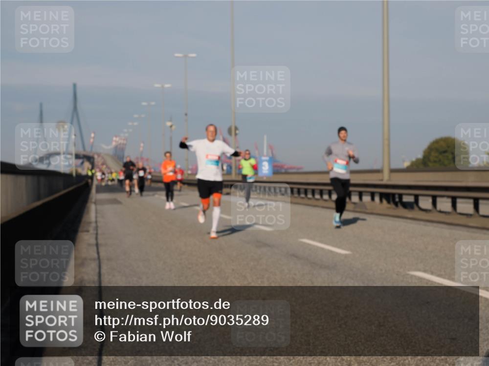 03.10.2025 - Köhlbrandbrückenlauf Fabian Wolf http://msf.ph/oto/9035289 03.10.2025 09:49:46 Position 3  meine-sportfotos.de