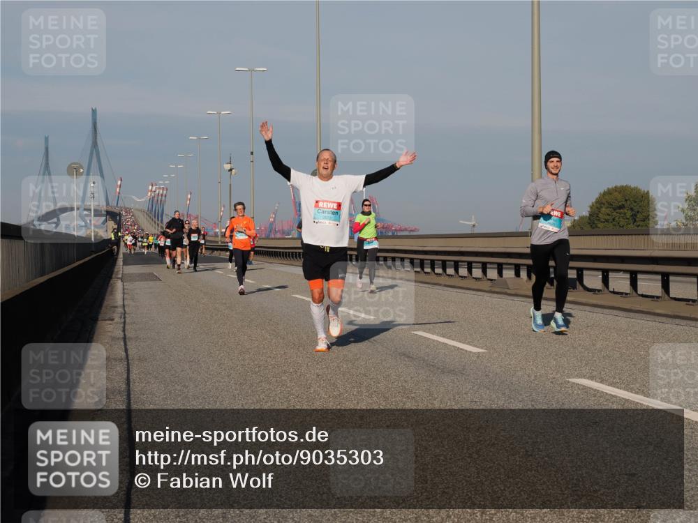 03.10.2025 - Köhlbrandbrückenlauf Fabian Wolf http://msf.ph/oto/9035303 03.10.2025 09:49:47 Position 3  meine-sportfotos.de