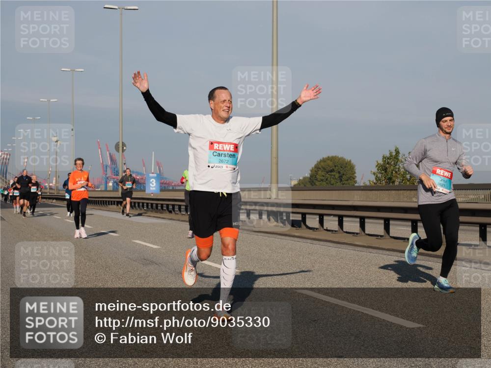 03.10.2025 - Köhlbrandbrückenlauf Fabian Wolf http://msf.ph/oto/9035330 03.10.2025 09:49:49 Position 3 2672, 3821 meine-sportfotos.de