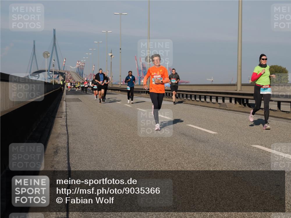 03.10.2025 - Köhlbrandbrückenlauf Fabian Wolf http://msf.ph/oto/9035366 03.10.2025 09:49:51 Position 3  meine-sportfotos.de