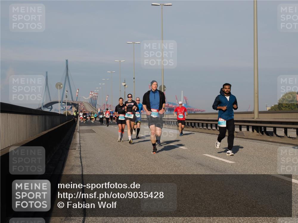 03.10.2025 - Köhlbrandbrückenlauf Fabian Wolf http://msf.ph/oto/9035428 03.10.2025 09:49:57 Position 3  meine-sportfotos.de