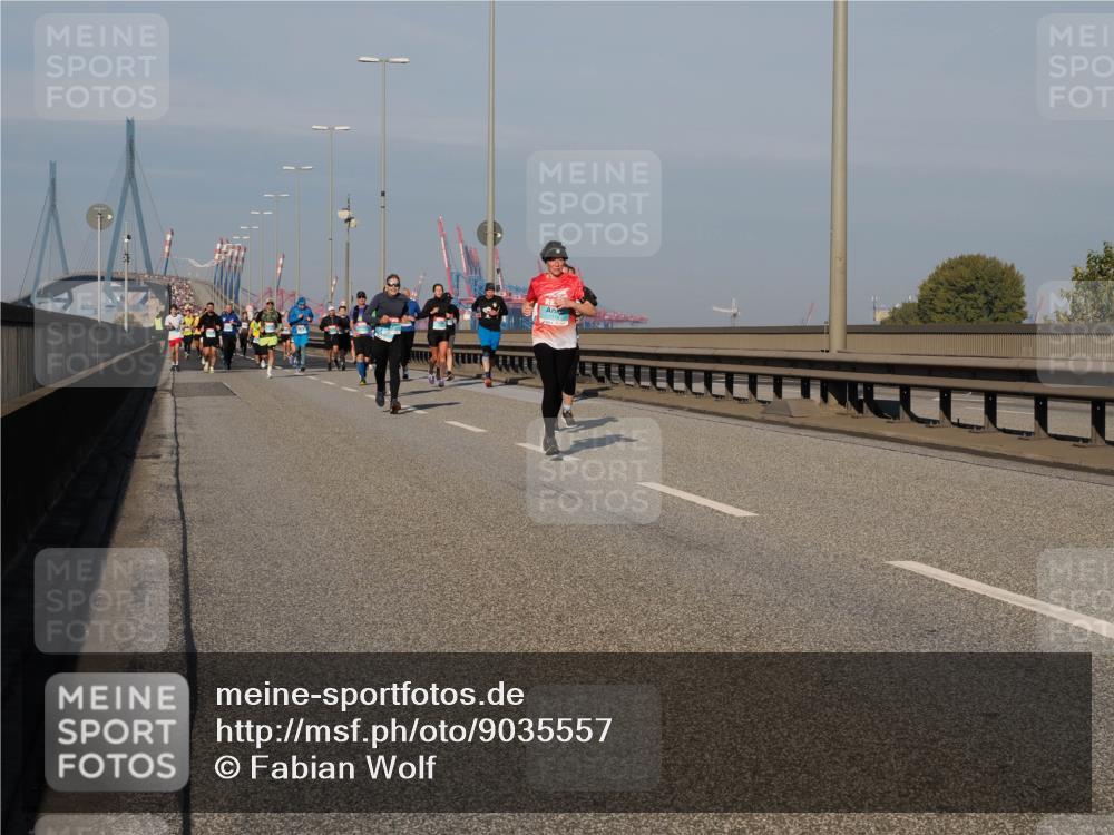 03.10.2025 - Köhlbrandbrückenlauf Fabian Wolf http://msf.ph/oto/9035557 03.10.2025 09:50:10 Position 3  meine-sportfotos.de