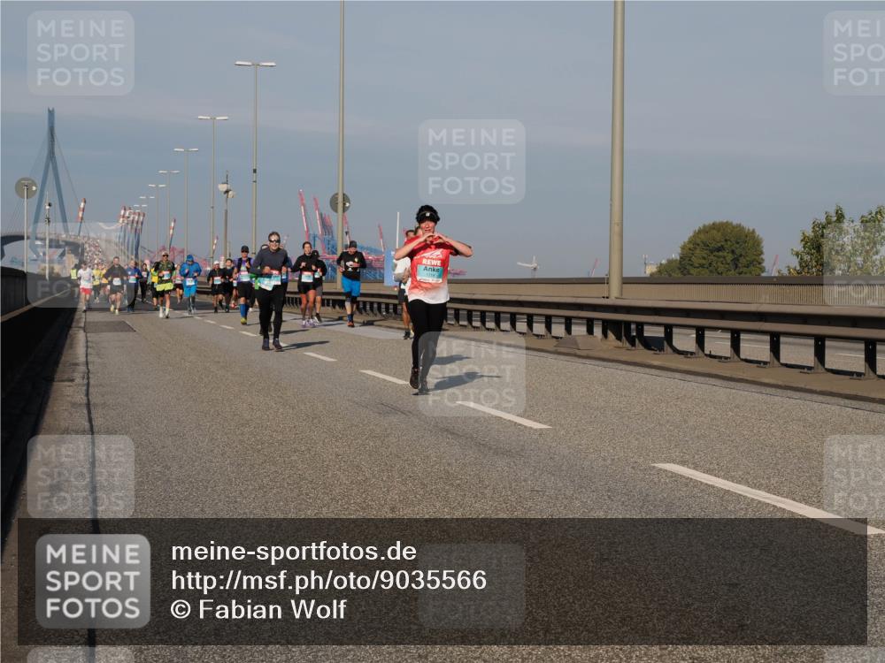 03.10.2025 - Köhlbrandbrückenlauf Fabian Wolf http://msf.ph/oto/9035566 03.10.2025 09:50:10 Position 3  meine-sportfotos.de
