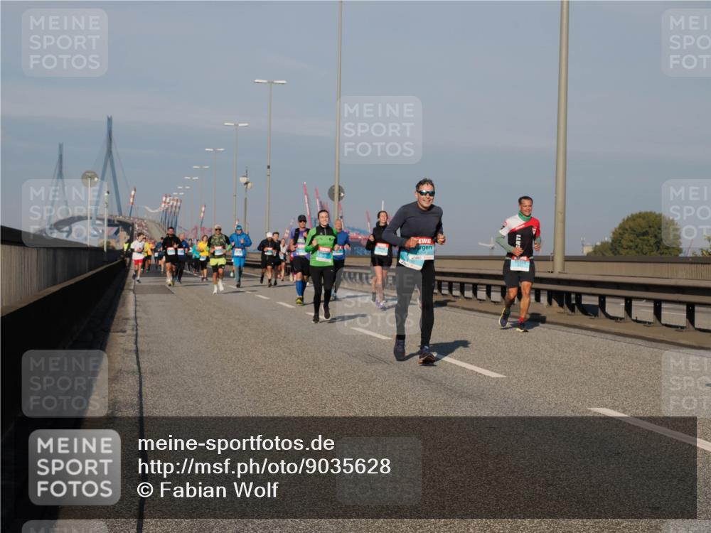 03.10.2025 - Köhlbrandbrückenlauf Fabian Wolf http://msf.ph/oto/9035628 03.10.2025 09:50:14 Position 3  meine-sportfotos.de