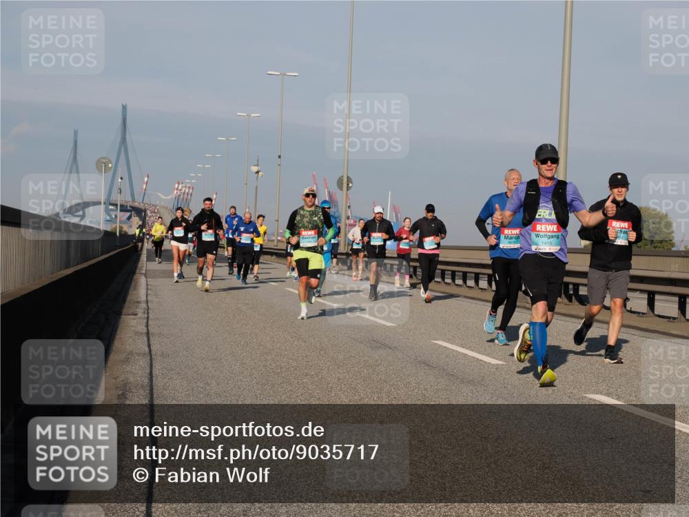 03.10.2025 - Köhlbrandbrückenlauf Fabian Wolf http://msf.ph/oto/9035717 03.10.2025 09:50:21 Position 3 1415 meine-sportfotos.de