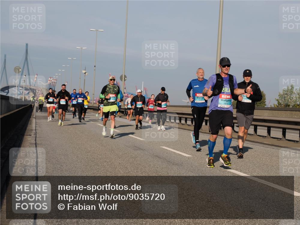 03.10.2025 - Köhlbrandbrückenlauf Fabian Wolf http://msf.ph/oto/9035720 03.10.2025 09:50:21 Position 3 1415 meine-sportfotos.de