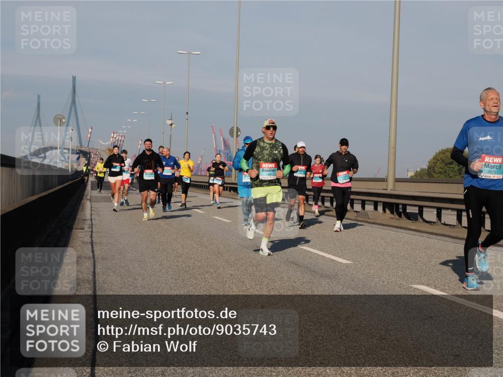 03.10.2025 - Köhlbrandbrückenlauf Fabian Wolf http://msf.ph/oto/9035743 03.10.2025 09:50:23 Position 3 1346, 3679 meine-sportfotos.de