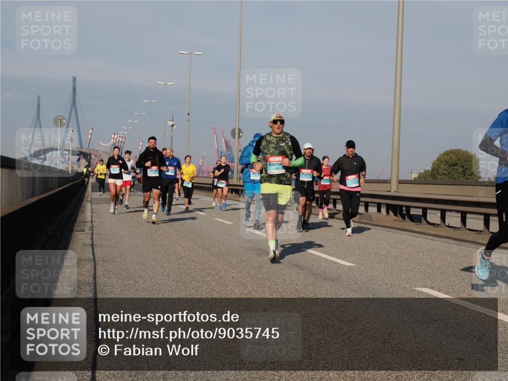 03.10.2025 - Köhlbrandbrückenlauf Fabian Wolf http://msf.ph/oto/9035745 03.10.2025 09:50:23 Position 3  meine-sportfotos.de