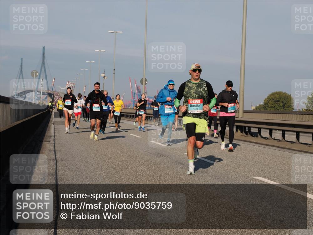 03.10.2025 - Köhlbrandbrückenlauf Fabian Wolf http://msf.ph/oto/9035759 03.10.2025 09:50:24 Position 3 1346 meine-sportfotos.de