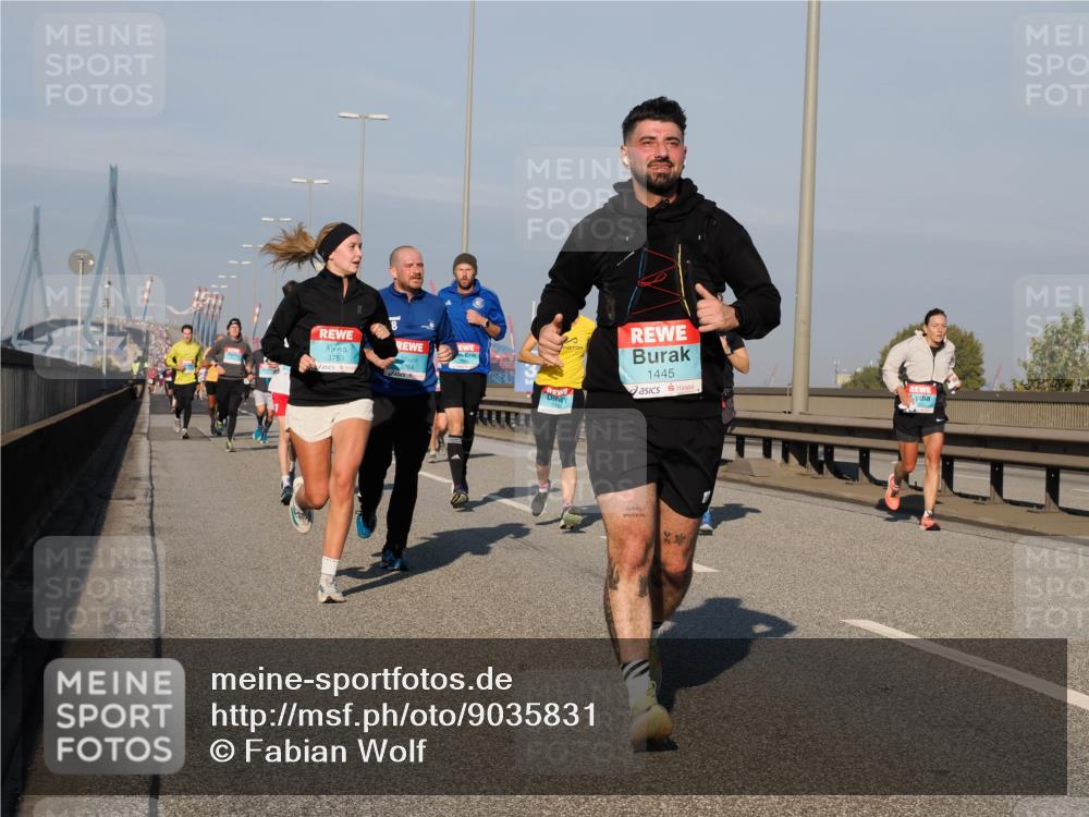 03.10.2025 - Köhlbrandbrückenlauf Fabian Wolf http://msf.ph/oto/9035831 03.10.2025 09:50:28 Position 3 3753, 8, 764, 1445 meine-sportfotos.de