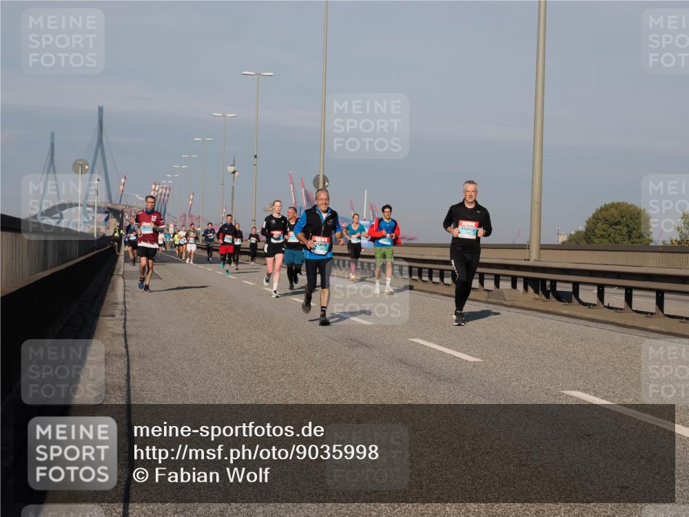 03.10.2025 - Köhlbrandbrückenlauf Fabian Wolf http://msf.ph/oto/9035998 03.10.2025 09:50:41 Position 3  meine-sportfotos.de