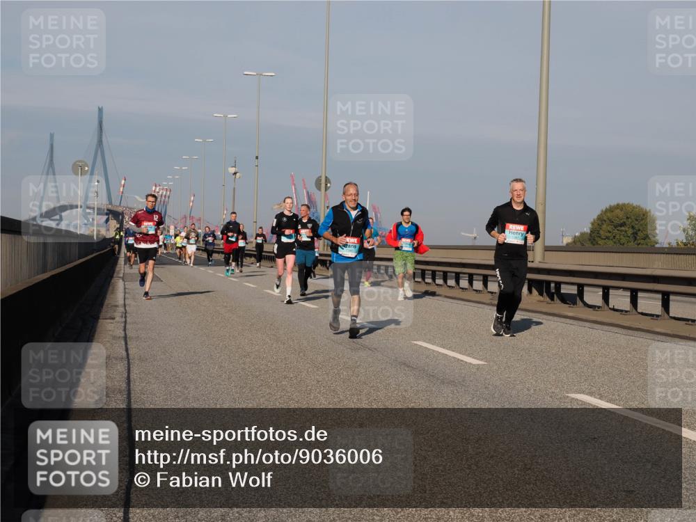 03.10.2025 - Köhlbrandbrückenlauf Fabian Wolf http://msf.ph/oto/9036006 03.10.2025 09:50:42 Position 3 12 meine-sportfotos.de