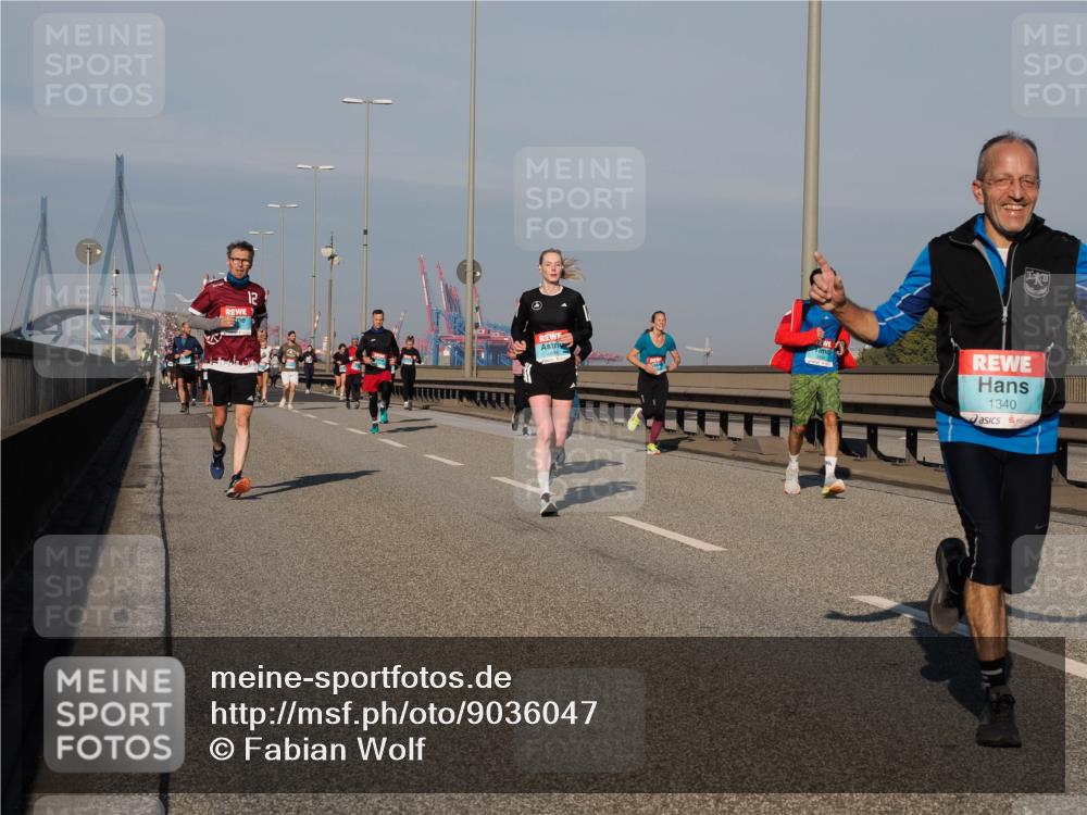 03.10.2025 - Köhlbrandbrückenlauf Fabian Wolf http://msf.ph/oto/9036047 03.10.2025 09:50:45 Position 3 12, 1340 meine-sportfotos.de