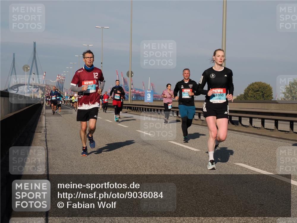 03.10.2025 - Köhlbrandbrückenlauf Fabian Wolf http://msf.ph/oto/9036084 03.10.2025 09:50:47 Position 3 43, 12, 2698 meine-sportfotos.de
