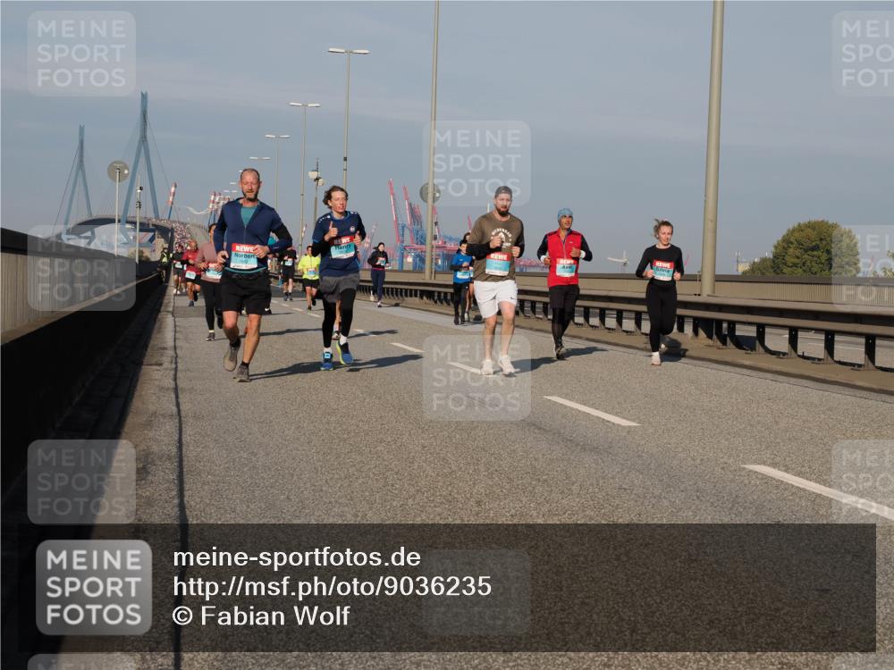 03.10.2025 - Köhlbrandbrückenlauf Fabian Wolf http://msf.ph/oto/9036235 03.10.2025 09:50:56 Position 3  meine-sportfotos.de