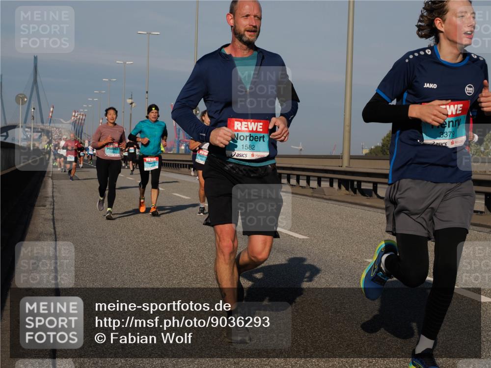 03.10.2025 - Köhlbrandbrückenlauf Fabian Wolf http://msf.ph/oto/9036293 03.10.2025 09:51:00 Position 3 1582, 3379 meine-sportfotos.de