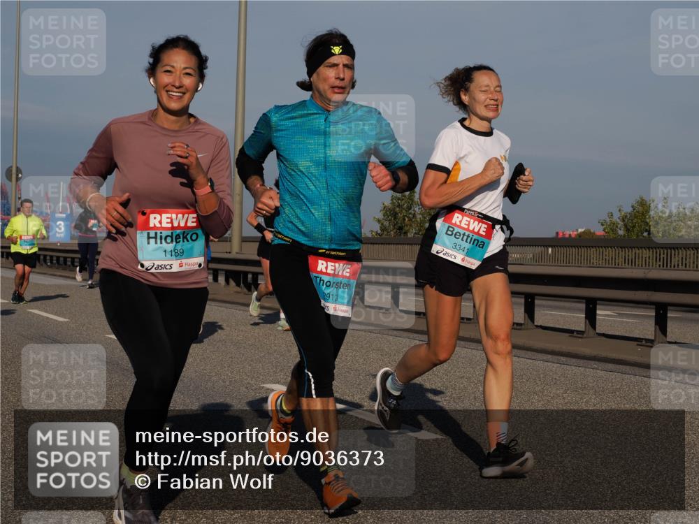 03.10.2025 - Köhlbrandbrückenlauf Fabian Wolf http://msf.ph/oto/9036373 03.10.2025 09:51:03 Position 3 3, 1189, 2913, 3341 meine-sportfotos.de