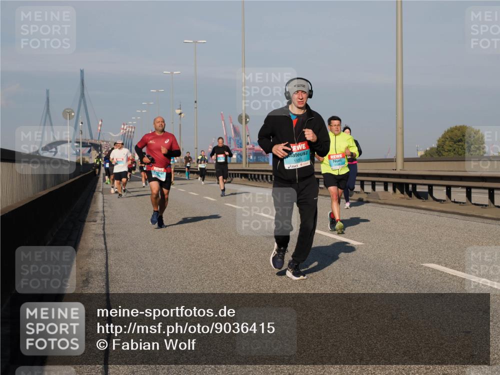 03.10.2025 - Köhlbrandbrückenlauf Fabian Wolf http://msf.ph/oto/9036415 03.10.2025 09:51:06 Position 3 1559 meine-sportfotos.de