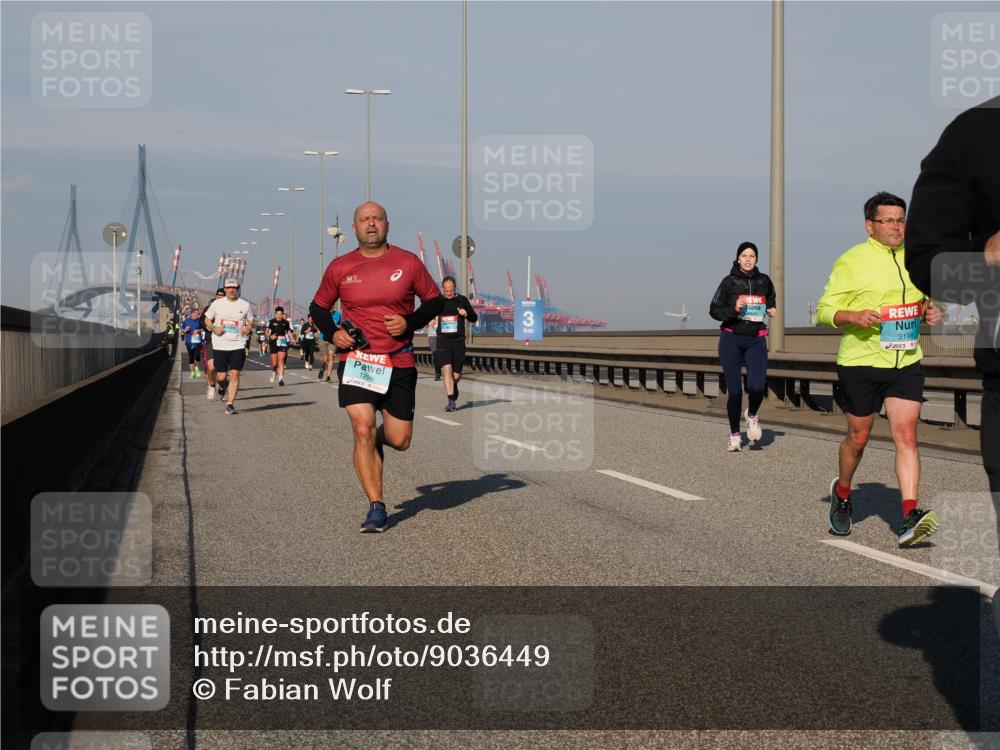 03.10.2025 - Köhlbrandbrückenlauf Fabian Wolf http://msf.ph/oto/9036449 03.10.2025 09:51:08 Position 3 1299, 3198 meine-sportfotos.de