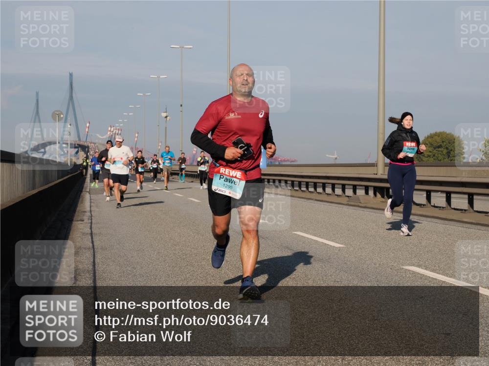 03.10.2025 - Köhlbrandbrückenlauf Fabian Wolf http://msf.ph/oto/9036474 03.10.2025 09:51:09 Position 3 1299 meine-sportfotos.de