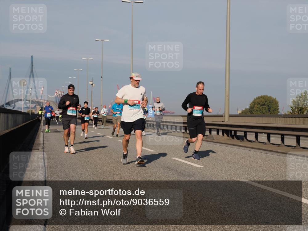 03.10.2025 - Köhlbrandbrückenlauf Fabian Wolf http://msf.ph/oto/9036559 03.10.2025 09:51:13 Position 3 3481, 2807 meine-sportfotos.de
