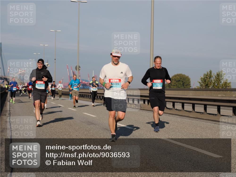 03.10.2025 - Köhlbrandbrückenlauf Fabian Wolf http://msf.ph/oto/9036593 03.10.2025 09:51:14 Position 3 1199, 3481, 2807 meine-sportfotos.de