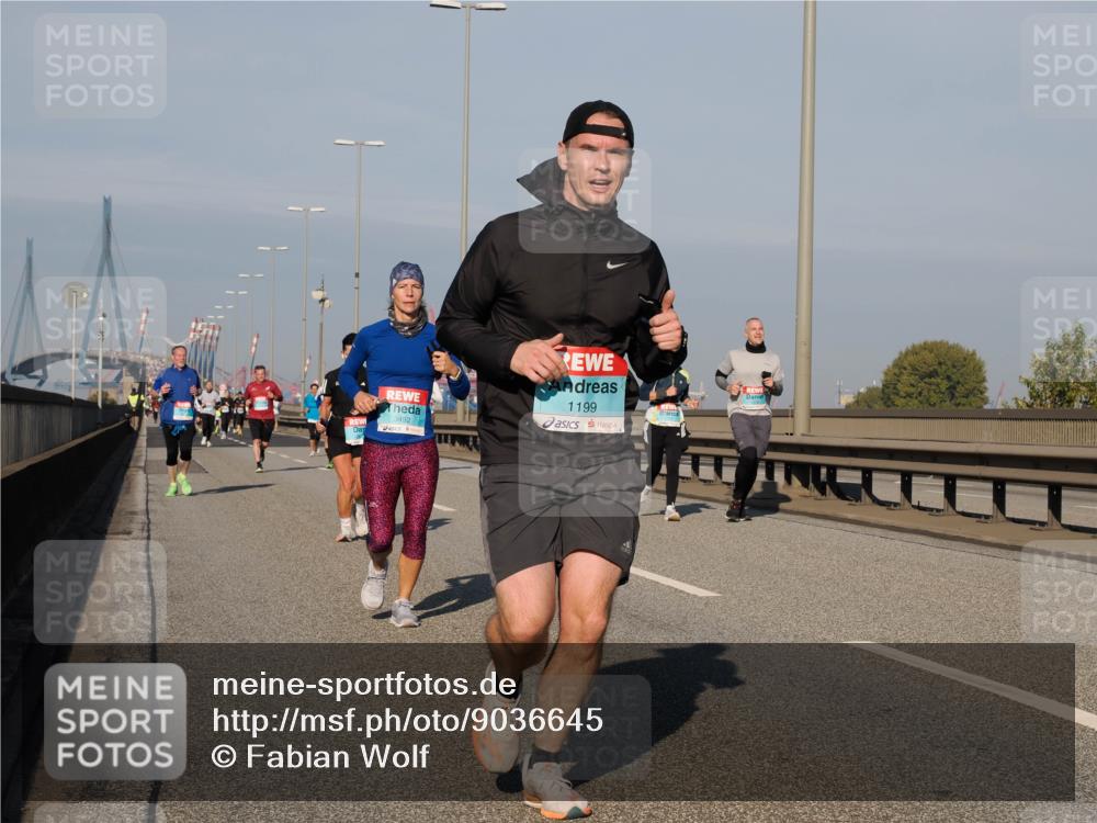 03.10.2025 - Köhlbrandbrückenlauf Fabian Wolf http://msf.ph/oto/9036645 03.10.2025 09:51:17 Position 3 3492, 1199 meine-sportfotos.de