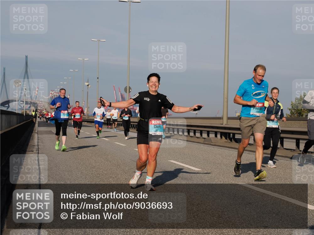 03.10.2025 - Köhlbrandbrückenlauf Fabian Wolf http://msf.ph/oto/9036693 03.10.2025 09:51:20 Position 3 2671, 10, 3585 meine-sportfotos.de
