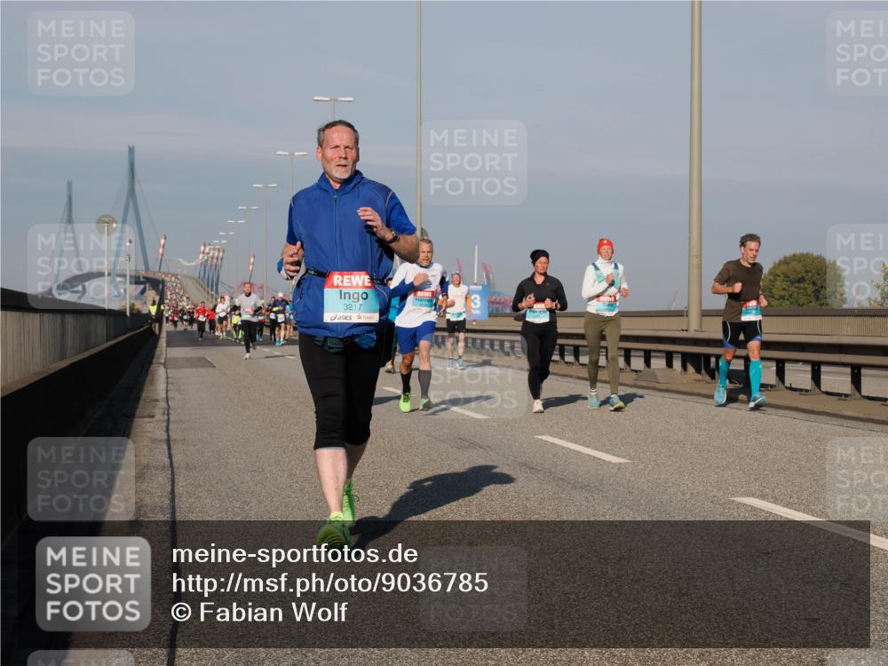 03.10.2025 - Köhlbrandbrückenlauf Fabian Wolf http://msf.ph/oto/9036785 03.10.2025 09:51:24 Position 3 3217 meine-sportfotos.de