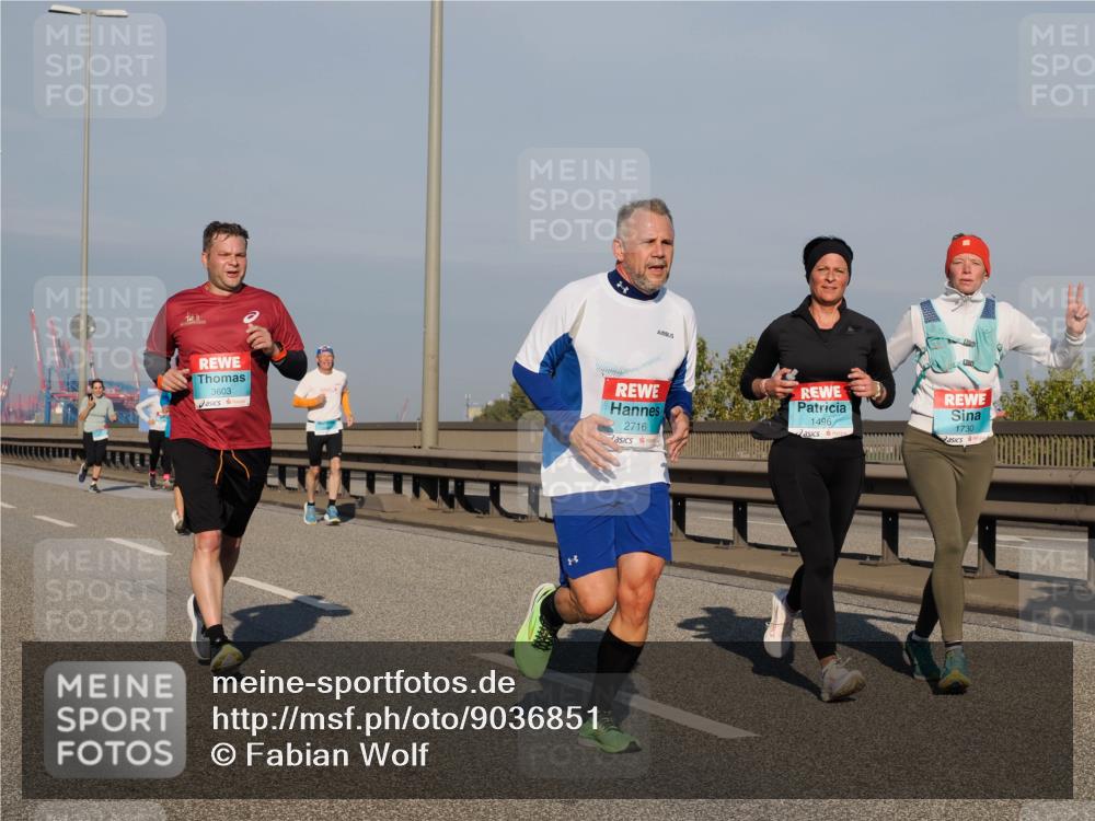 03.10.2025 - Köhlbrandbrückenlauf Fabian Wolf http://msf.ph/oto/9036851 03.10.2025 09:51:28 Position 3 3603, 0, 2716, 1496, 1730 meine-sportfotos.de