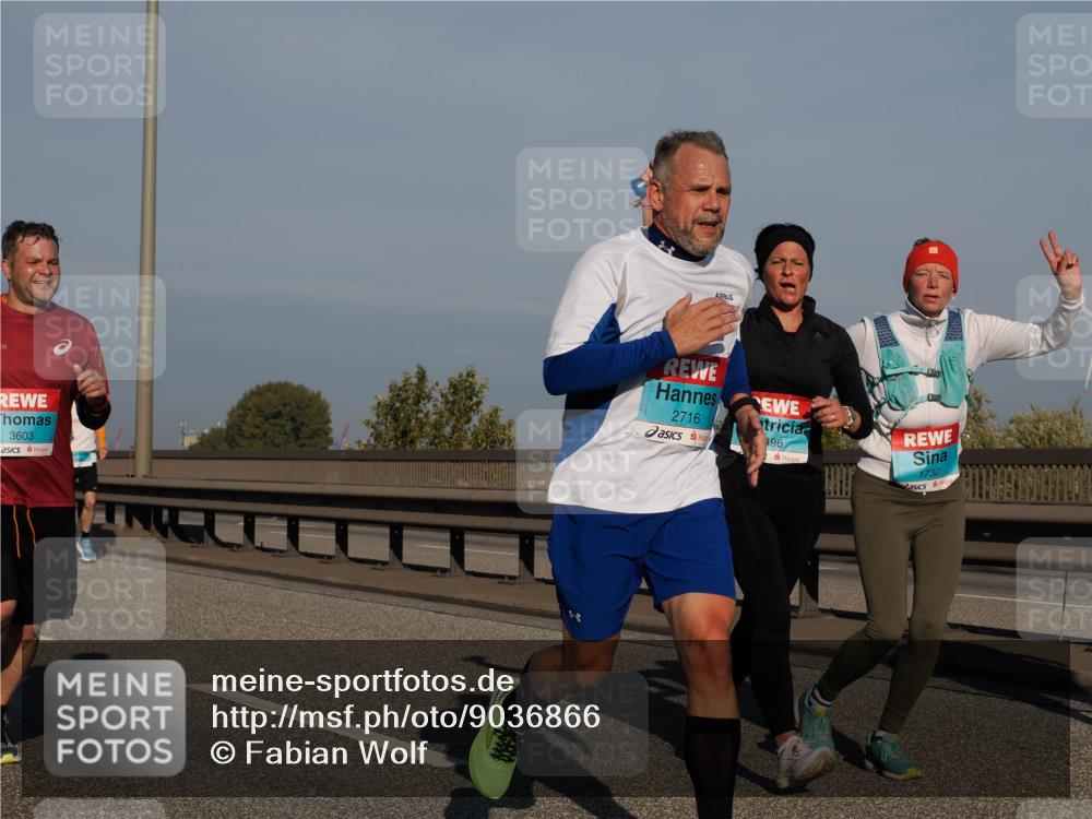 03.10.2025 - Köhlbrandbrückenlauf Fabian Wolf http://msf.ph/oto/9036866 03.10.2025 09:51:28 Position 3 2716, 3603, 496, 1730 meine-sportfotos.de
