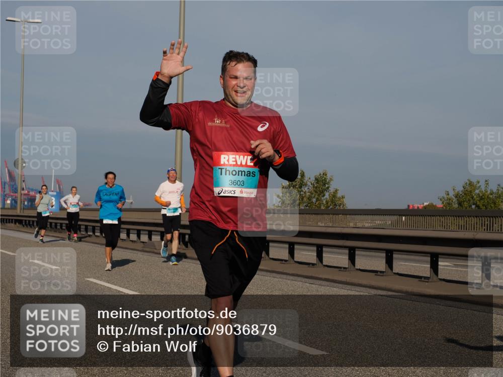 03.10.2025 - Köhlbrandbrückenlauf Fabian Wolf http://msf.ph/oto/9036879 03.10.2025 09:51:29 Position 3 1, 3603 meine-sportfotos.de