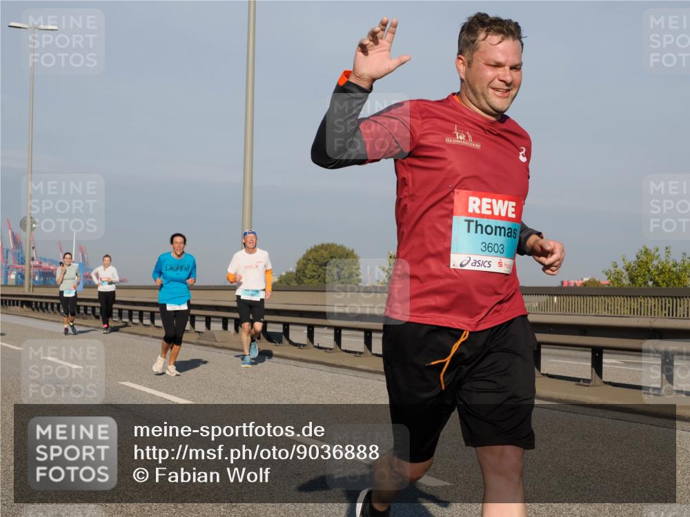 03.10.2025 - Köhlbrandbrückenlauf Fabian Wolf http://msf.ph/oto/9036888 03.10.2025 09:51:30 Position 3 3603 meine-sportfotos.de