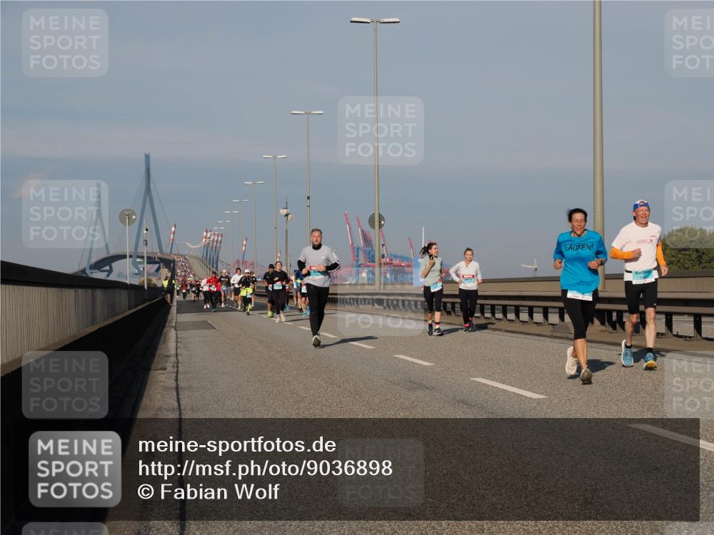 03.10.2025 - Köhlbrandbrückenlauf Fabian Wolf http://msf.ph/oto/9036898 03.10.2025 09:51:30 Position 3  meine-sportfotos.de