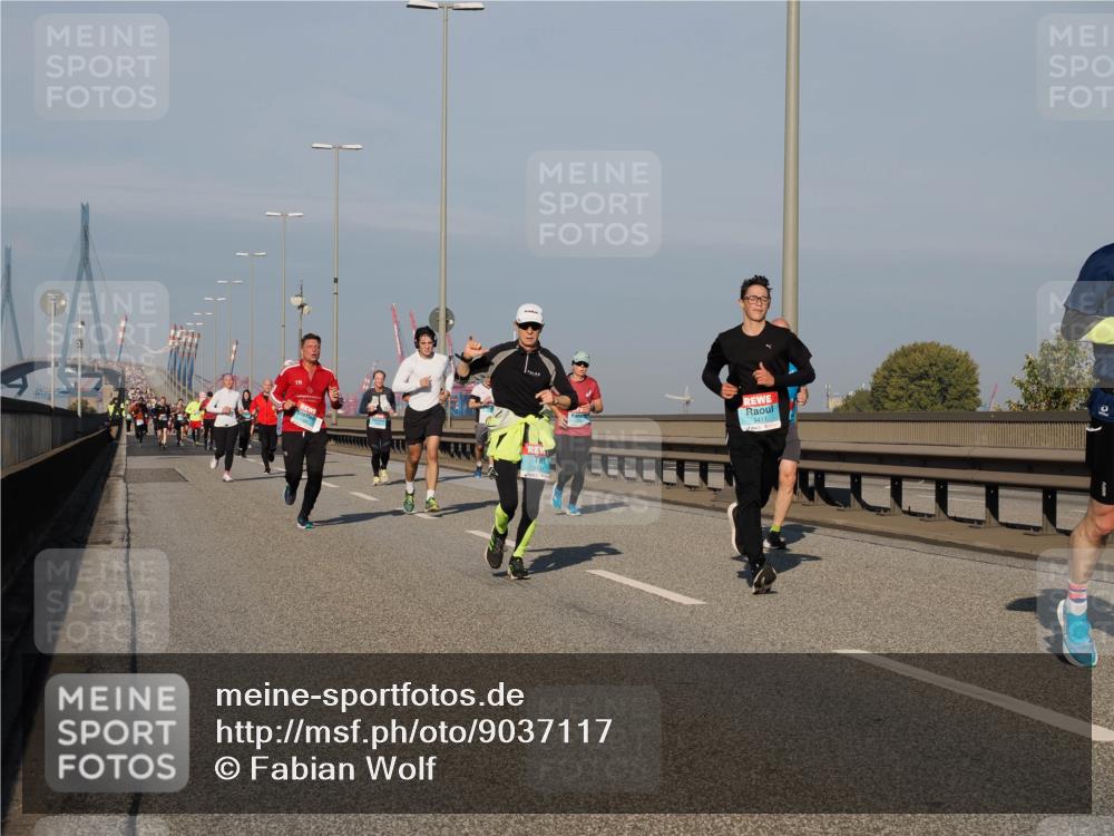 03.10.2025 - Köhlbrandbrückenlauf Fabian Wolf http://msf.ph/oto/9037117 03.10.2025 09:51:44 Position 3 3411 meine-sportfotos.de