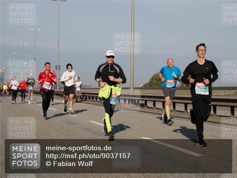 03.10.2025 - Köhlbrandbrückenlauf Fabian Wolf http://msf.ph/oto/9037157 03.10.2025 09:51:46 Position 3 1066, 3434, 3411 meine-sportfotos.de