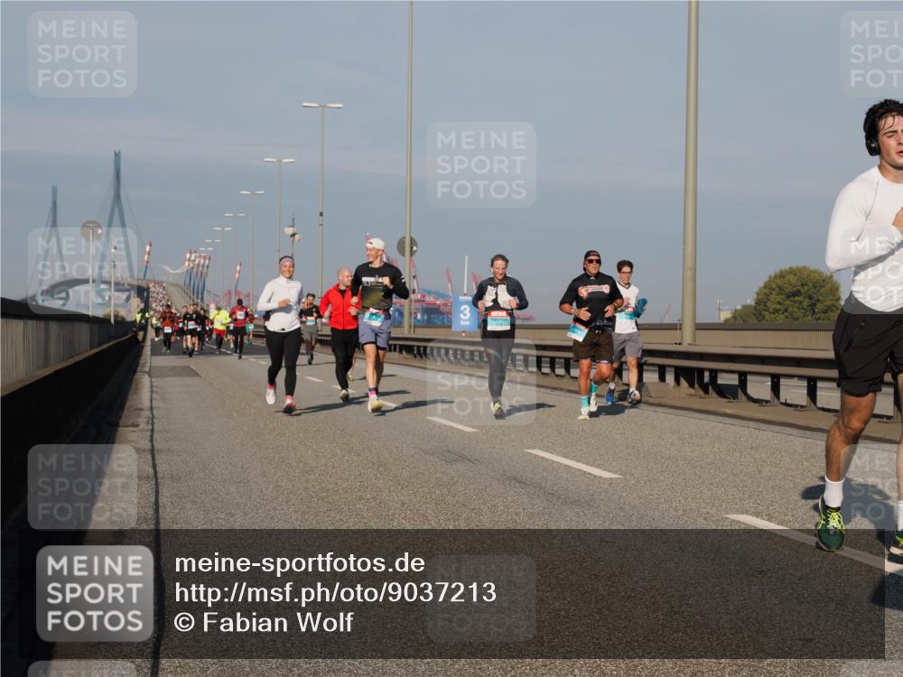 03.10.2025 - Köhlbrandbrückenlauf Fabian Wolf http://msf.ph/oto/9037213 03.10.2025 09:51:50 Position 3  meine-sportfotos.de