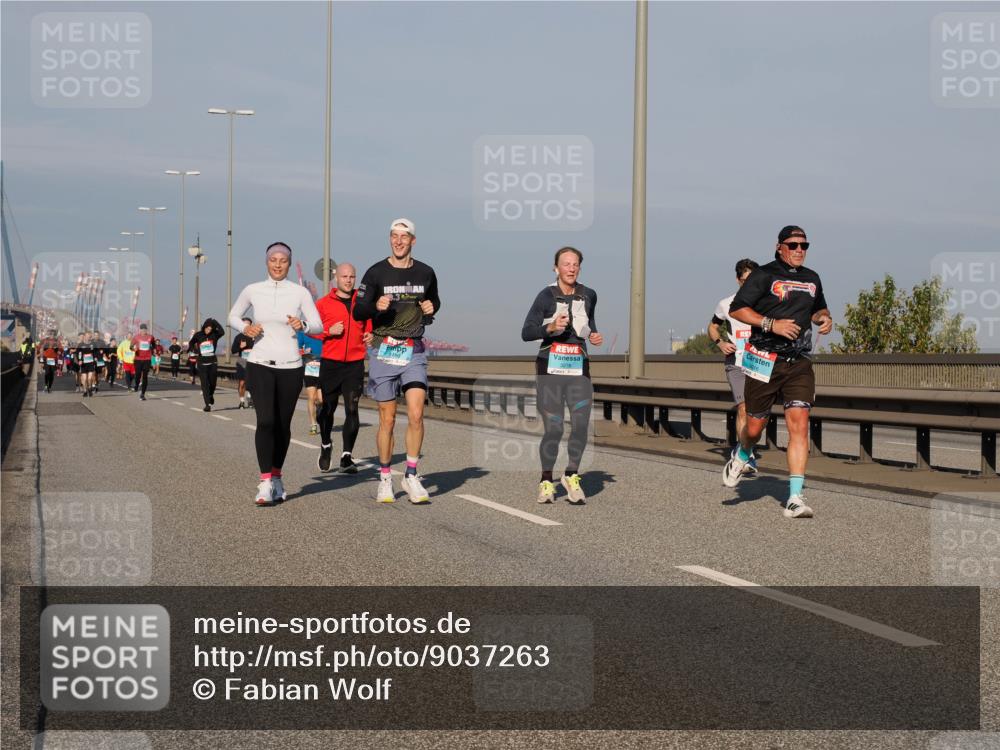 03.10.2025 - Köhlbrandbrückenlauf Fabian Wolf http://msf.ph/oto/9037263 03.10.2025 09:51:52 Position 3 9, 3, 3278 meine-sportfotos.de