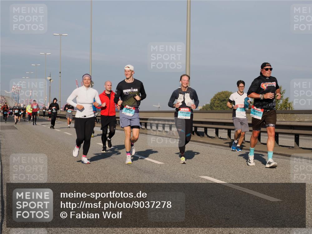 03.10.2025 - Köhlbrandbrückenlauf Fabian Wolf http://msf.ph/oto/9037278 03.10.2025 09:51:53 Position 3 70, 39, 1486, 3278, 3016 meine-sportfotos.de