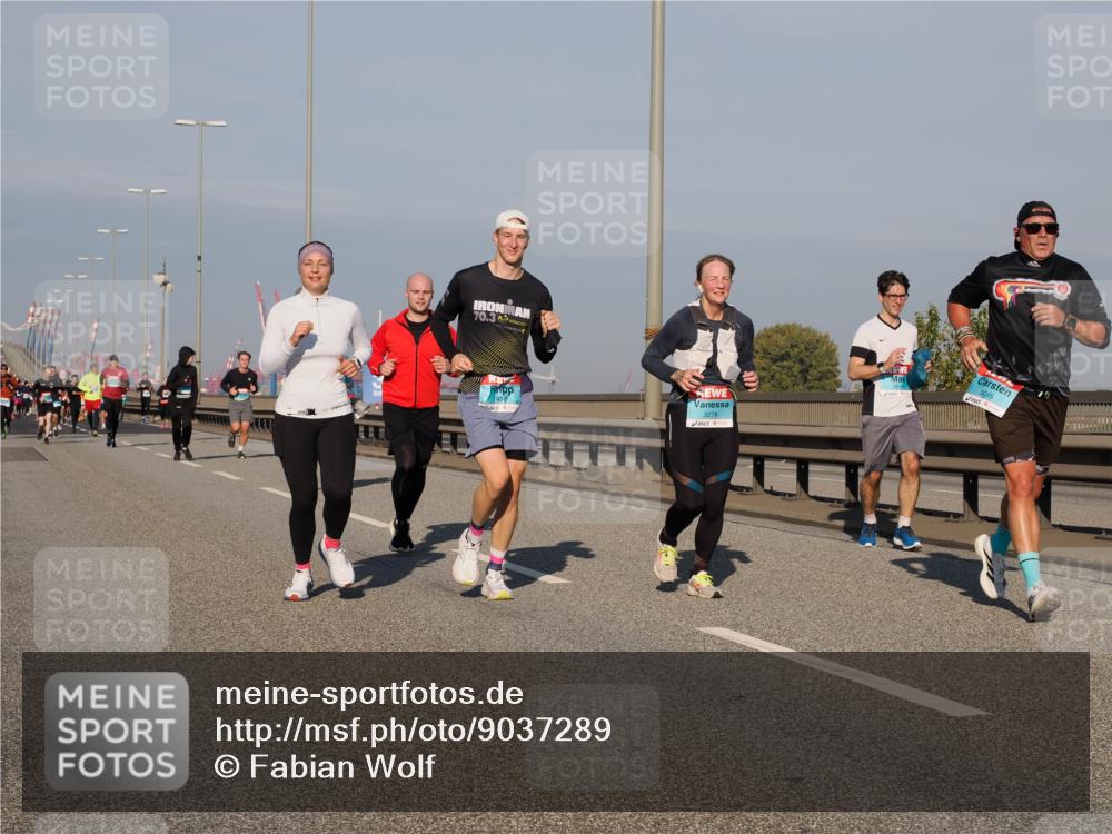 03.10.2025 - Köhlbrandbrückenlauf Fabian Wolf http://msf.ph/oto/9037289 03.10.2025 09:51:53 Position 3 70, 3, 3278, 3016 meine-sportfotos.de