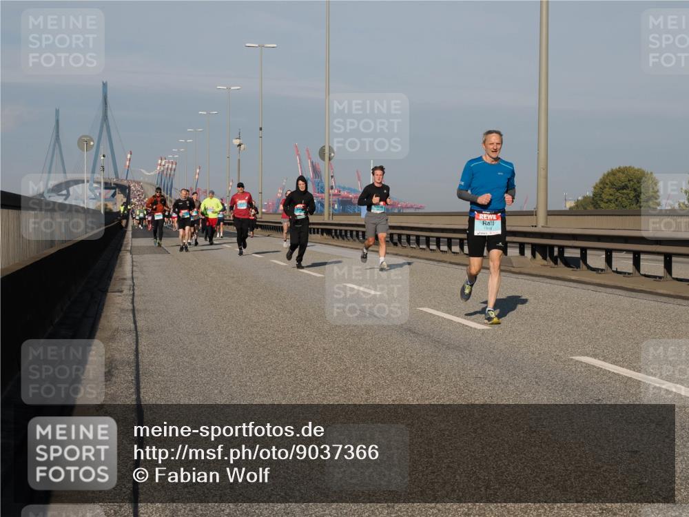 03.10.2025 - Köhlbrandbrückenlauf Fabian Wolf http://msf.ph/oto/9037366 03.10.2025 09:51:57 Position 3 1319 meine-sportfotos.de