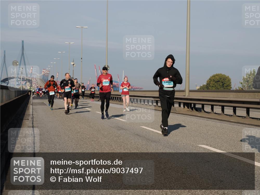 03.10.2025 - Köhlbrandbrückenlauf Fabian Wolf http://msf.ph/oto/9037497 03.10.2025 09:52:03 Position 3 1673 meine-sportfotos.de