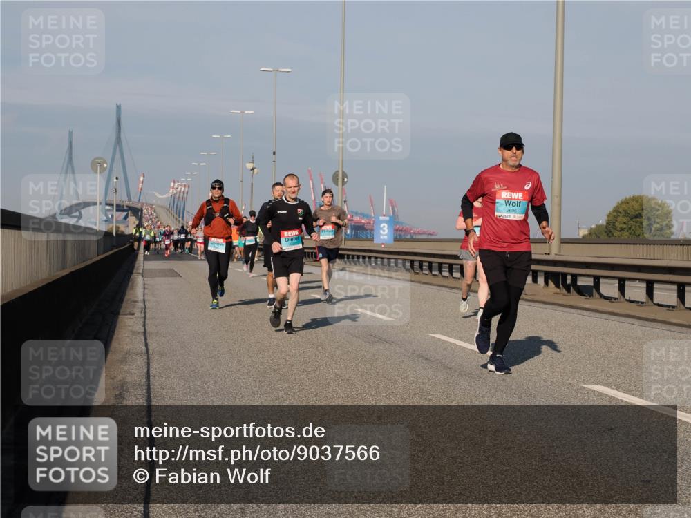 03.10.2025 - Köhlbrandbrückenlauf Fabian Wolf http://msf.ph/oto/9037566 03.10.2025 09:52:06 Position 3 2696 meine-sportfotos.de