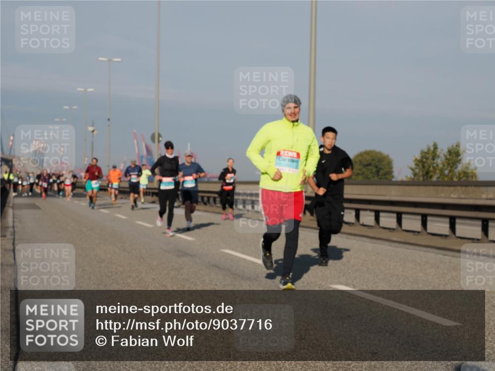 03.10.2025 - Köhlbrandbrückenlauf Fabian Wolf http://msf.ph/oto/9037716 03.10.2025 09:52:12 Position 3  meine-sportfotos.de
