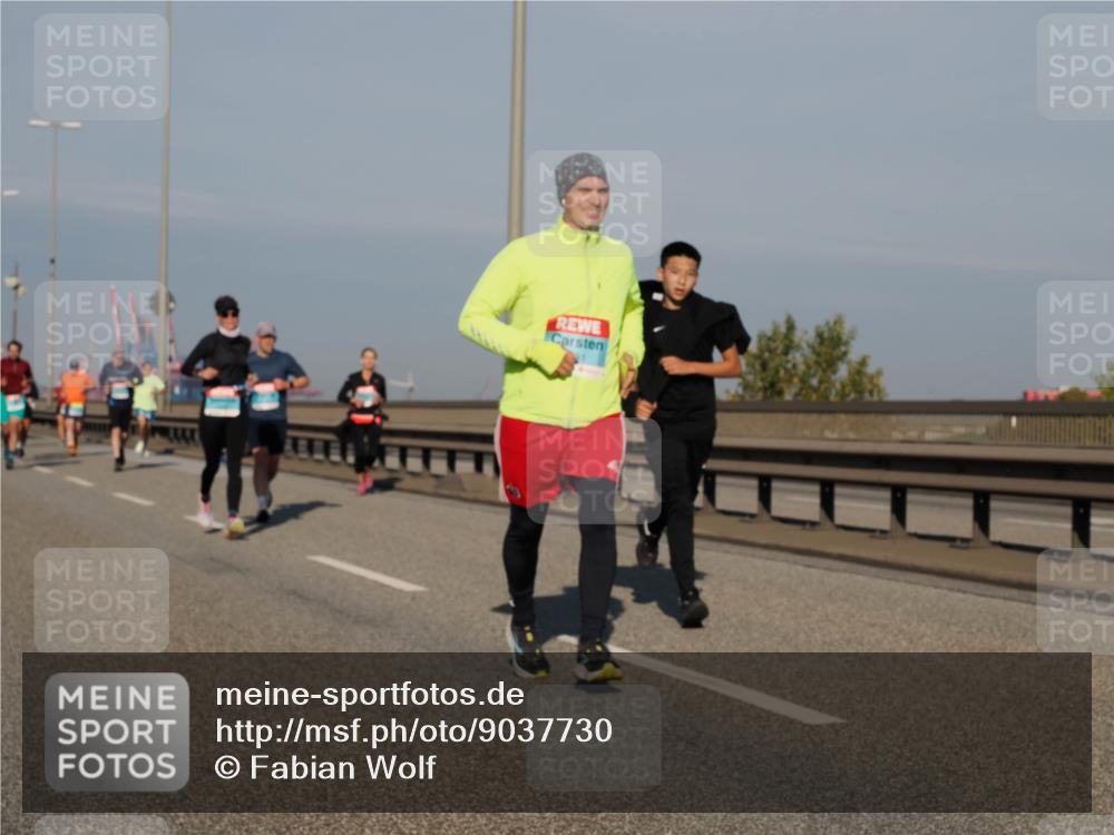 03.10.2025 - Köhlbrandbrückenlauf Fabian Wolf http://msf.ph/oto/9037730 03.10.2025 09:52:13 Position 3  meine-sportfotos.de