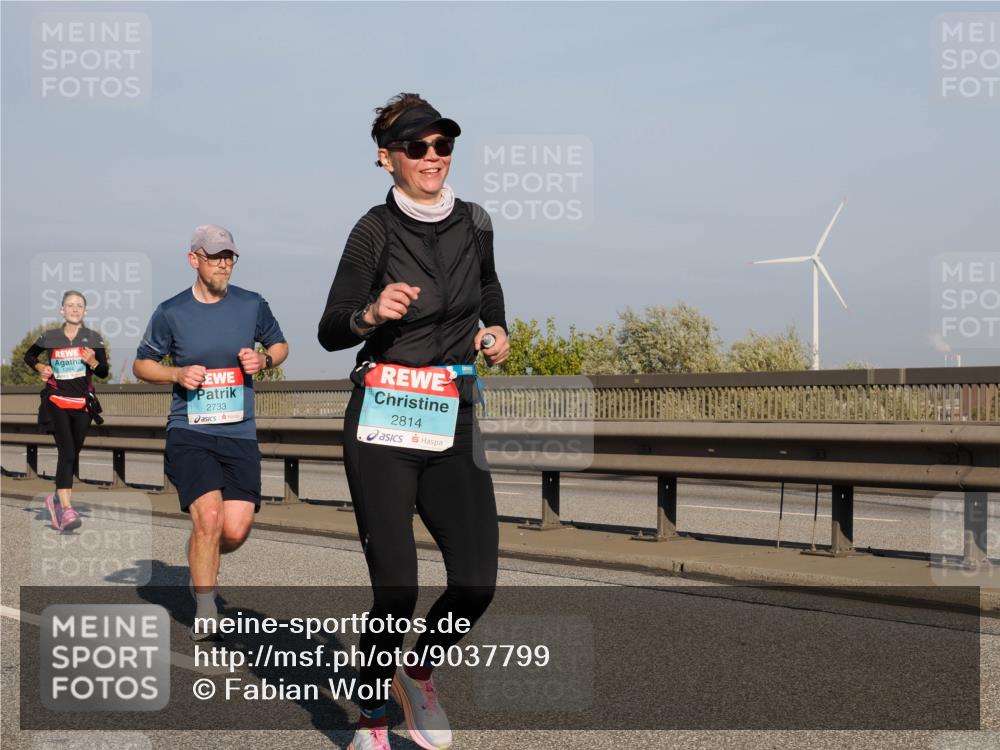03.10.2025 - Köhlbrandbrückenlauf Fabian Wolf http://msf.ph/oto/9037799 03.10.2025 09:52:17 Position 3 2733, 2814 meine-sportfotos.de