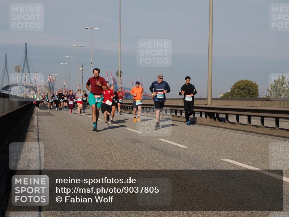 03.10.2025 - Köhlbrandbrückenlauf Fabian Wolf http://msf.ph/oto/9037805 03.10.2025 09:52:18 Position 3  meine-sportfotos.de