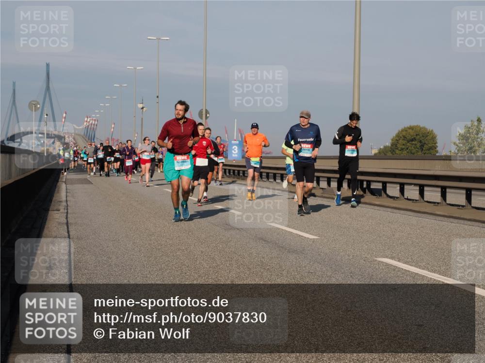 03.10.2025 - Köhlbrandbrückenlauf Fabian Wolf http://msf.ph/oto/9037830 03.10.2025 09:52:19 Position 3  meine-sportfotos.de