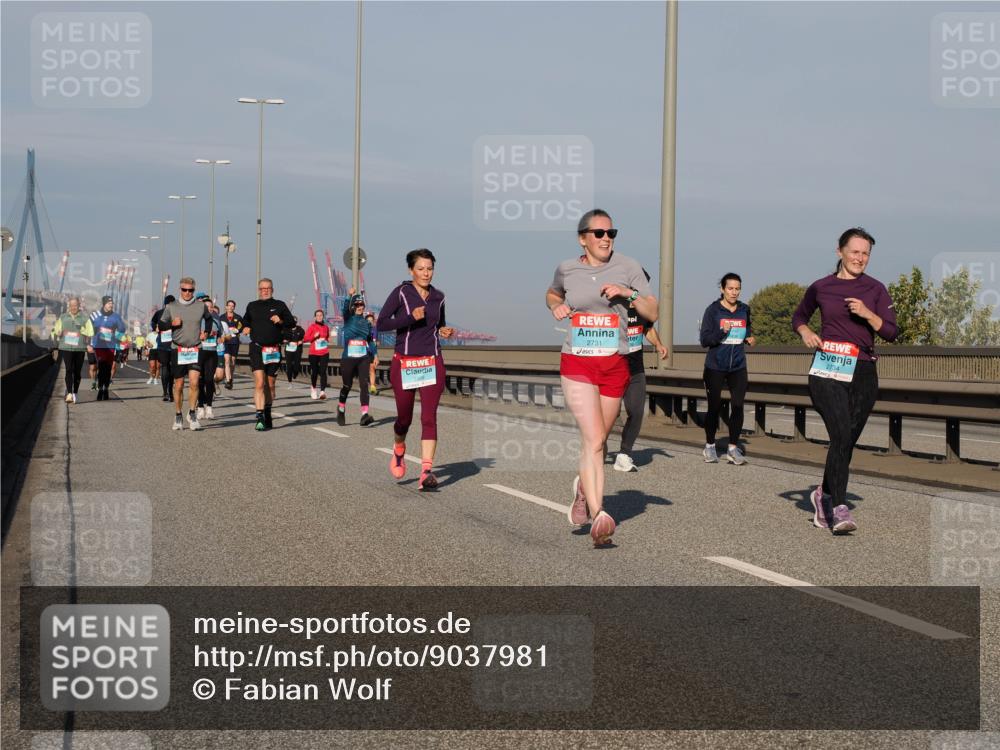 03.10.2025 - Köhlbrandbrückenlauf Fabian Wolf http://msf.ph/oto/9037981 03.10.2025 09:52:28 Position 3 2731, 2734 meine-sportfotos.de