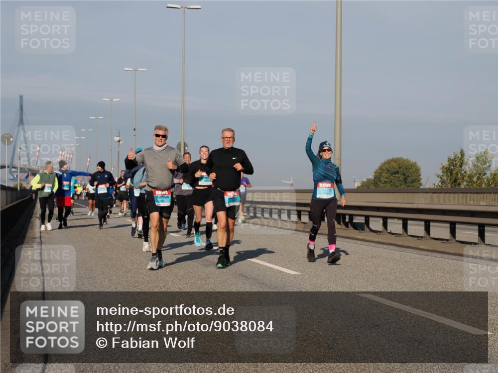 03.10.2025 - Köhlbrandbrückenlauf Fabian Wolf http://msf.ph/oto/9038084 03.10.2025 09:52:32 Position 3  meine-sportfotos.de